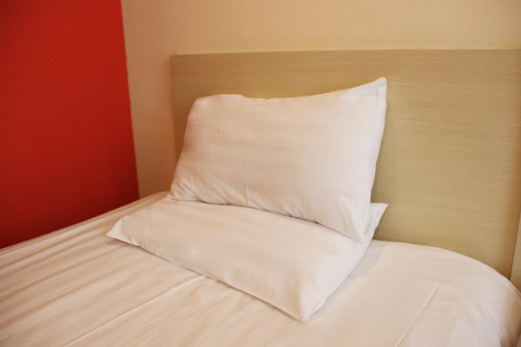 Hanting Hotel Ji'Nan Baotuquan Hongjialou Exteriör bild